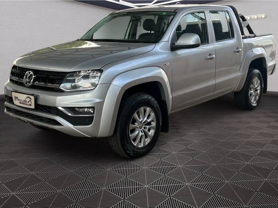 VOLKSWAGEN AMAROK 2.0 TRENDLINE 4X4 CD 16V TURBO INTERCOOLER DIESEL 4P AUTOMÁTICO VOLKSWAGEN AMAROK 2.0 TRENDLINE 4X4 CD 16V TURBO INTERCOOLER DIESEL 4P AUTOMÁTICO